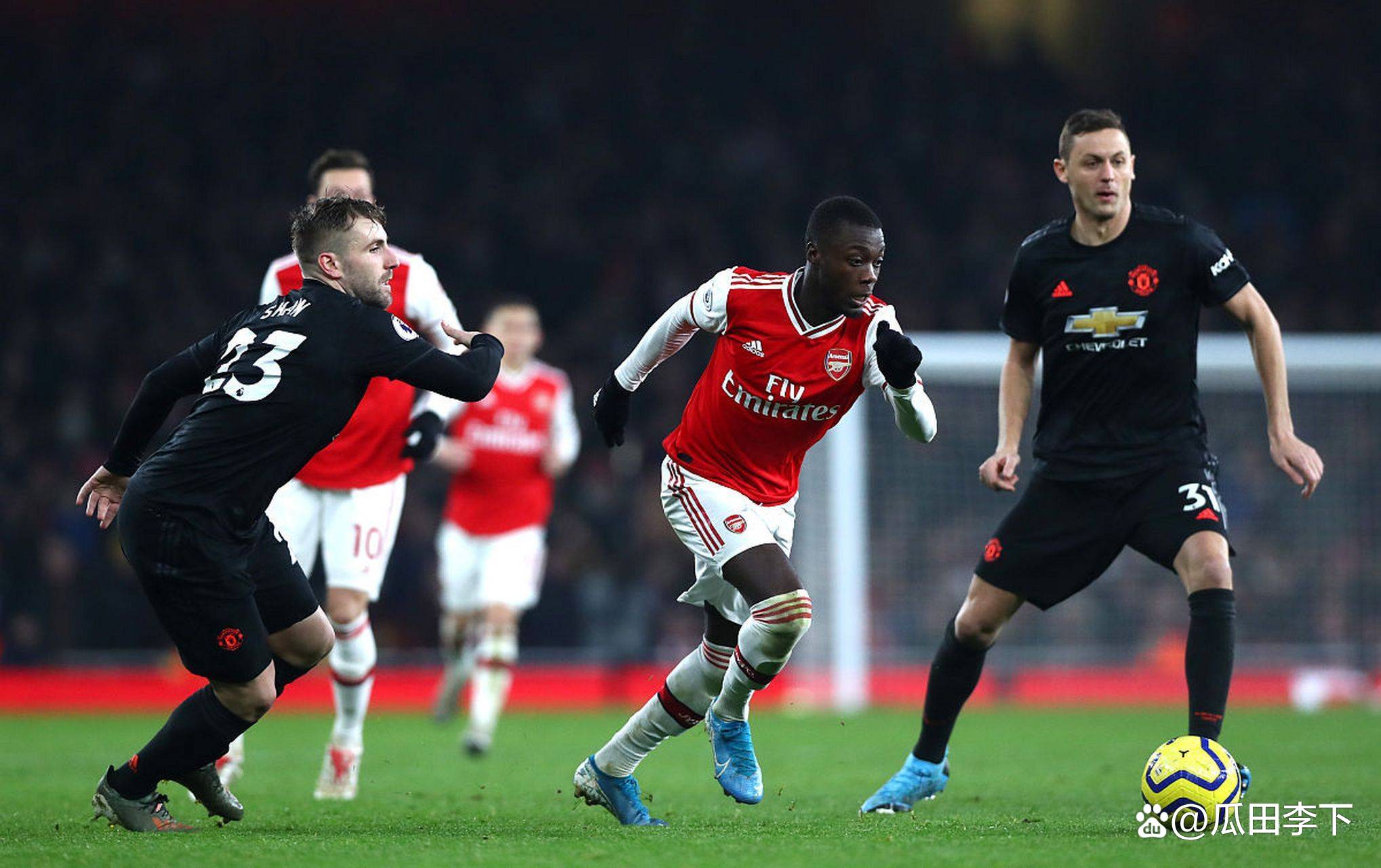 蒂姆连续七场比赛得分超过表现优异，曼联不断突破！