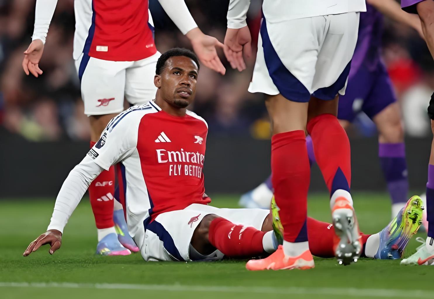 九游APP下载-阿森纳后卫神勇救险，助球队成功保级，因为质量.-九游APP下载