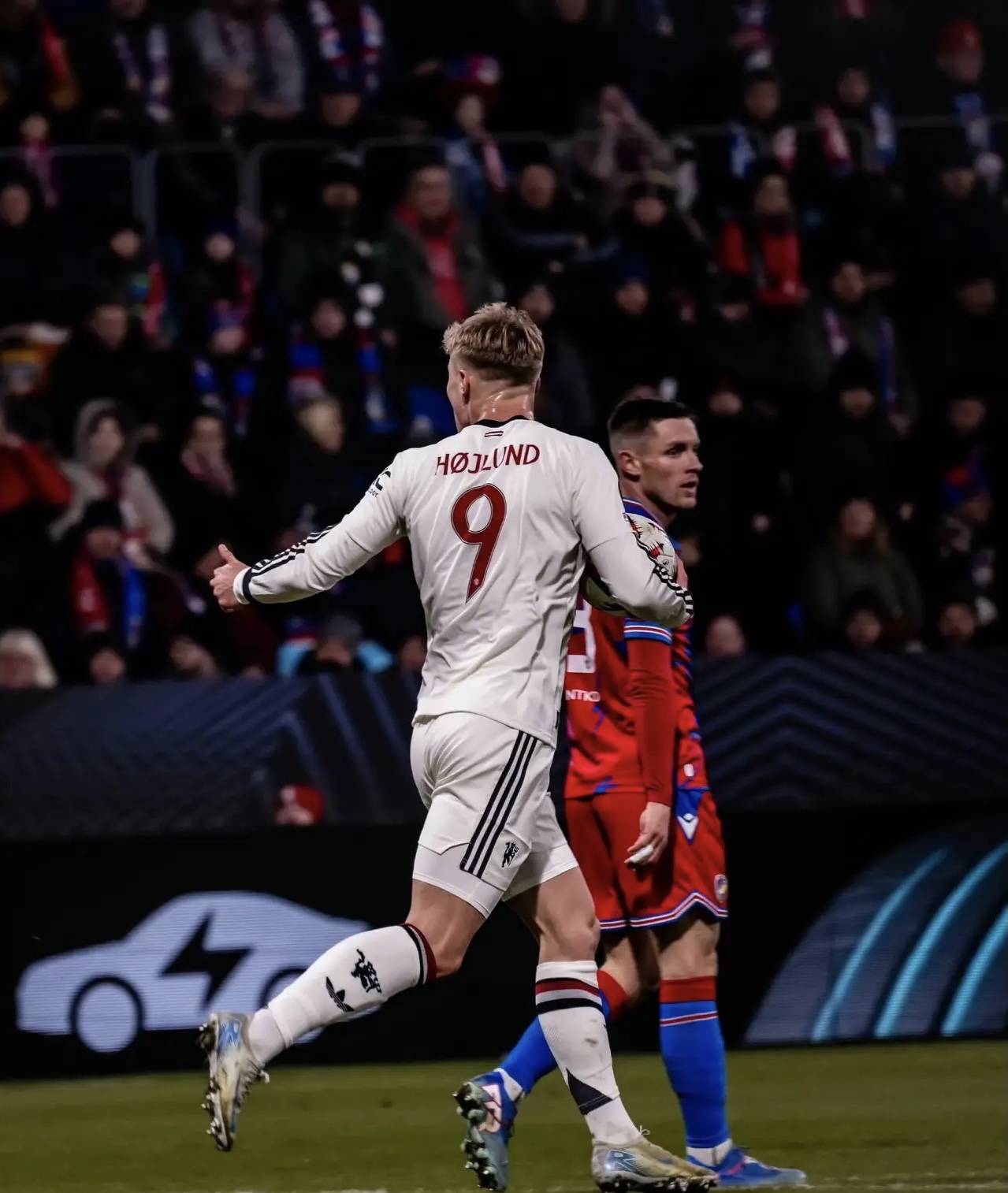 清晨曼联备战英超；伤情更新细节曝光；目标明确；细节决定成败