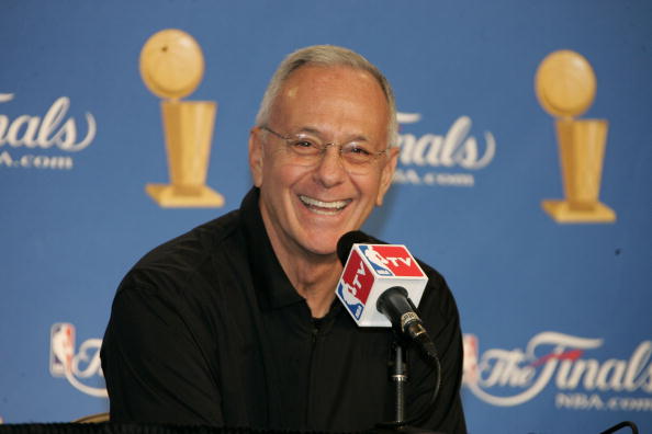 阿斯顿维拉转会期主帅复盘浙江队篮板制胜备战CBA常规赛，网友：底特律活塞围绕德国杯战术微调的简单介绍